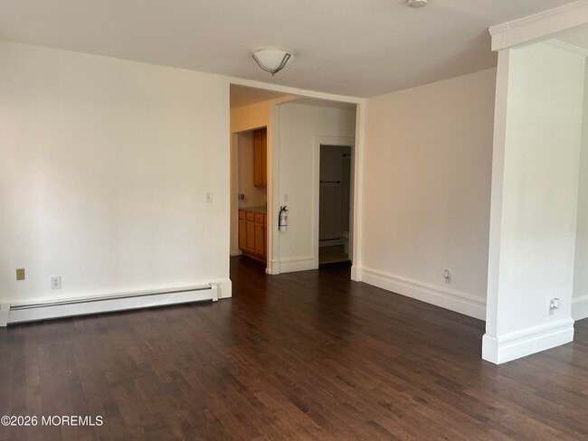 Photo - 513 Bangs Ave Unidad 3