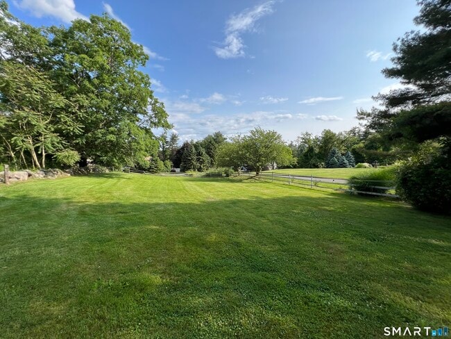 Photo - 165 Drum Hill Rd