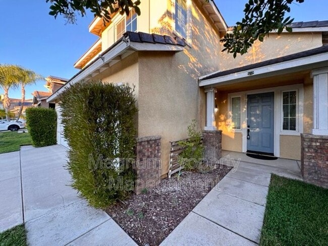 Photo - 38912 Canyon Bridge Cir