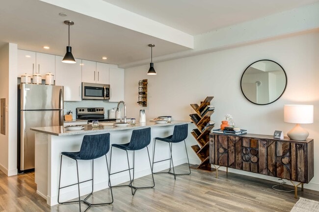 Photo - The Crane Chinatown