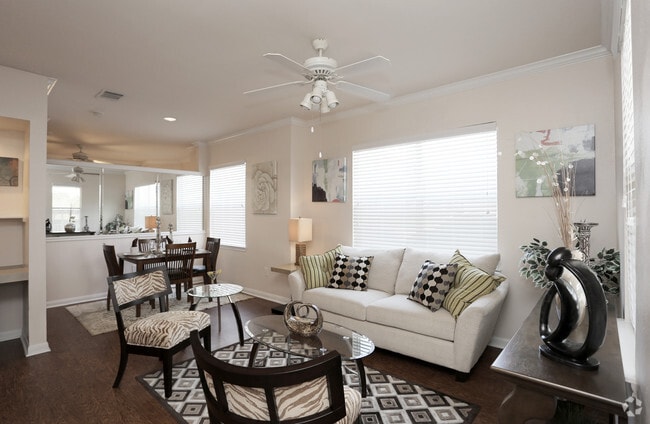 1Bd/1Bath - Flats on Chapel