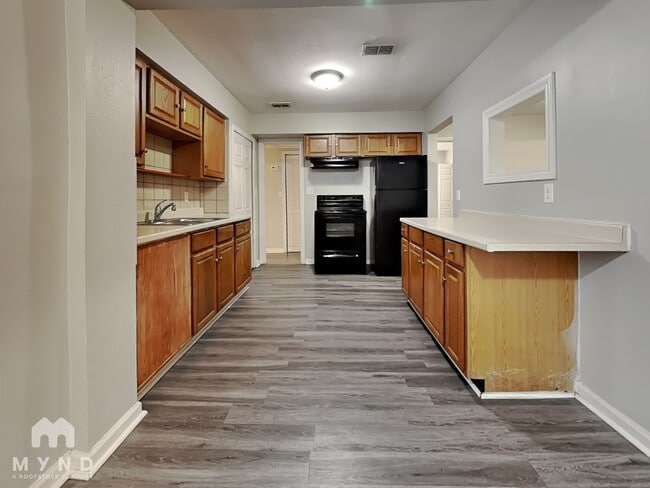 Photo - 6824 Gaillardia Rd S