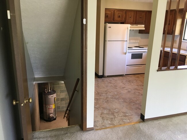 Photo - 7445 Seymour St NW Unit 7445