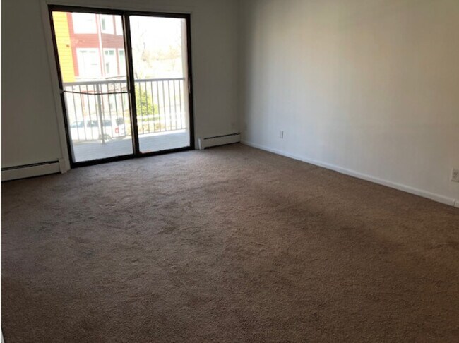 Parkwood Apartments
