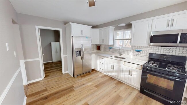 Photo - 1177 Connie Ave