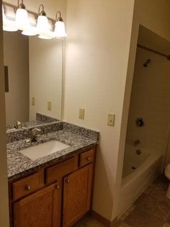 Chateau Parc Apartments