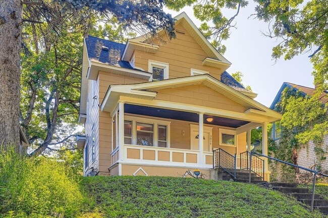 Photo - 3014 N Humboldt Ave