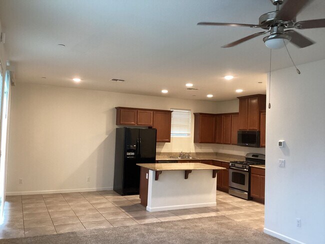 Photo - 115 Peerless St