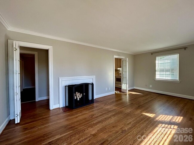 Photo - 4805 Gilmore Dr