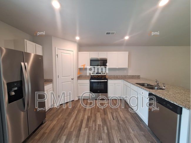 Building Photo - 329 Duck Walk Wy Rental