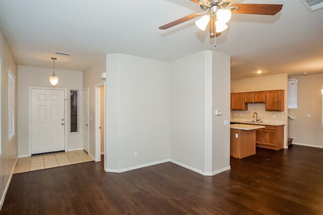 Photo - 8567 Peaceful Dreams St