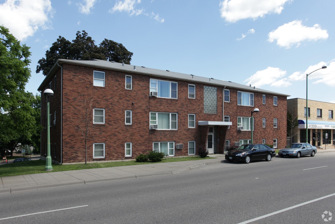 6114 Excelsior Blvd Apartments For Rent in Saint Louis Park, MN