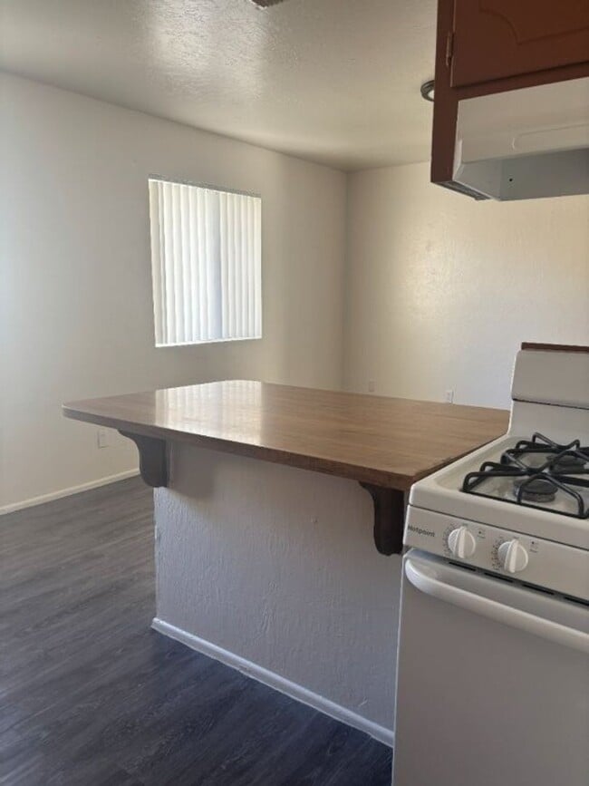 Photo - 771-773.5 Brighton Unidad 773.5 Brighton