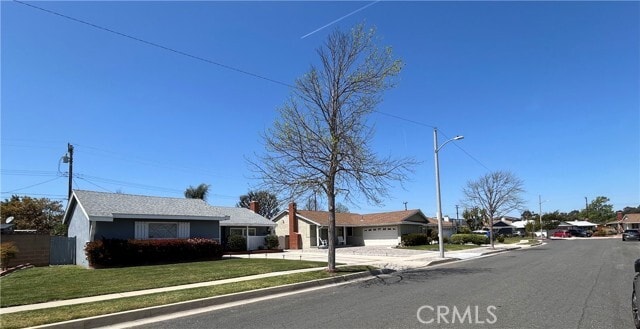 Photo - 22823 Date Ave