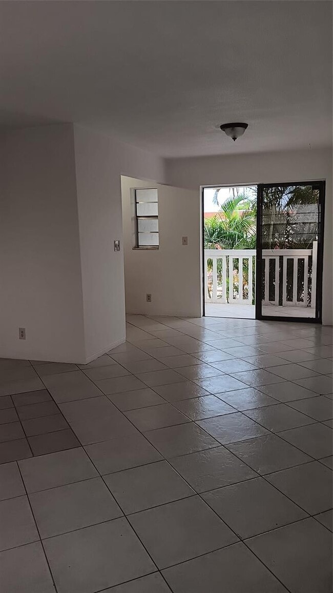 Photo - 4169 SW 67th Ave