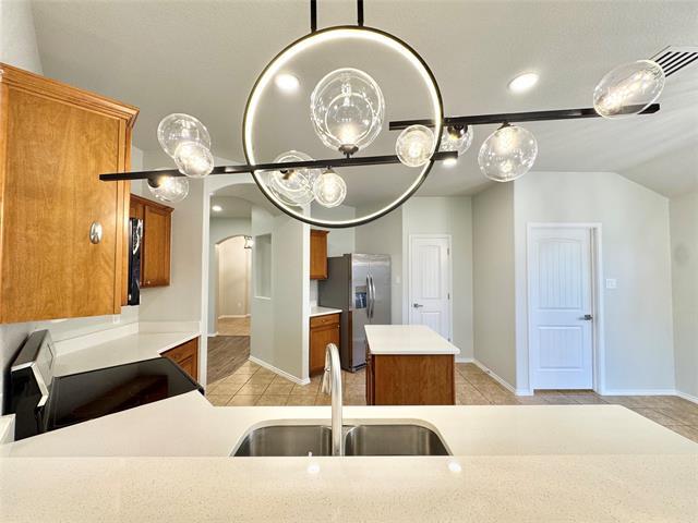 Photo - 1108 Sandalwood Rd