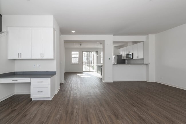 Photo - 21599 W Field Ct Unit 21617