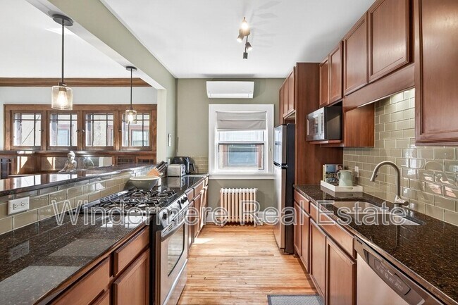 Photo - 3542 Emerson Ave S Unit 3542