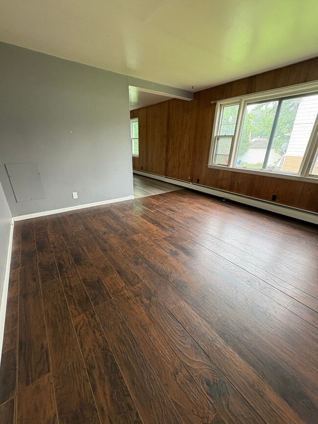 Photo - 515 W Oak St Unit A