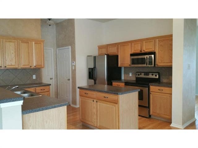 Photo - 9840 Hedge Bell Dr