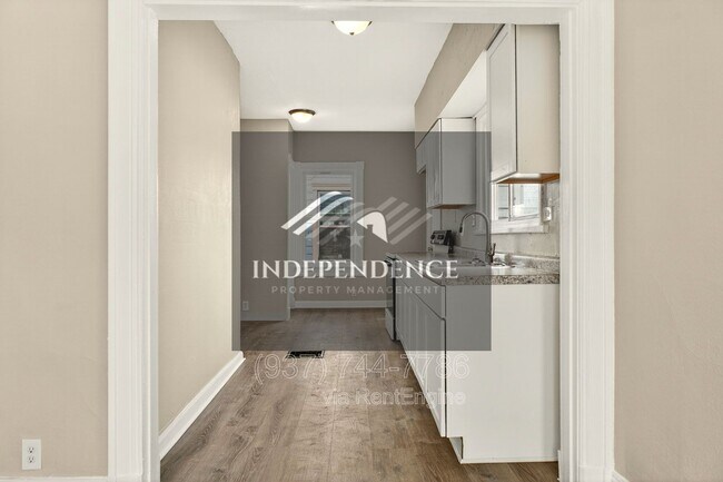 Photo - 102 Rockwood Ave