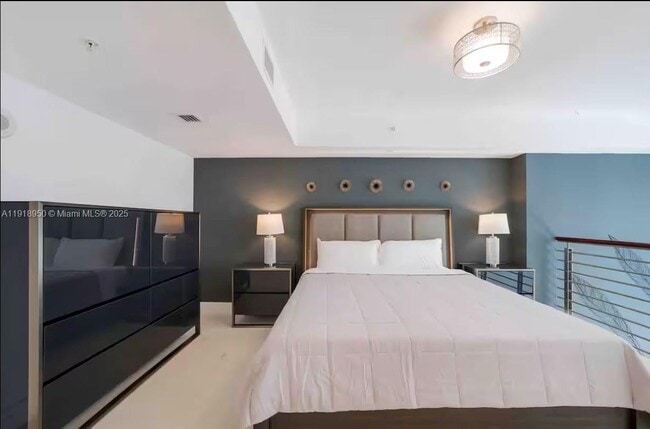 Photo - 41 SE 5th St Unit 708