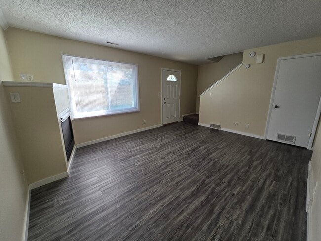 Photo - 370 Clymer Rd