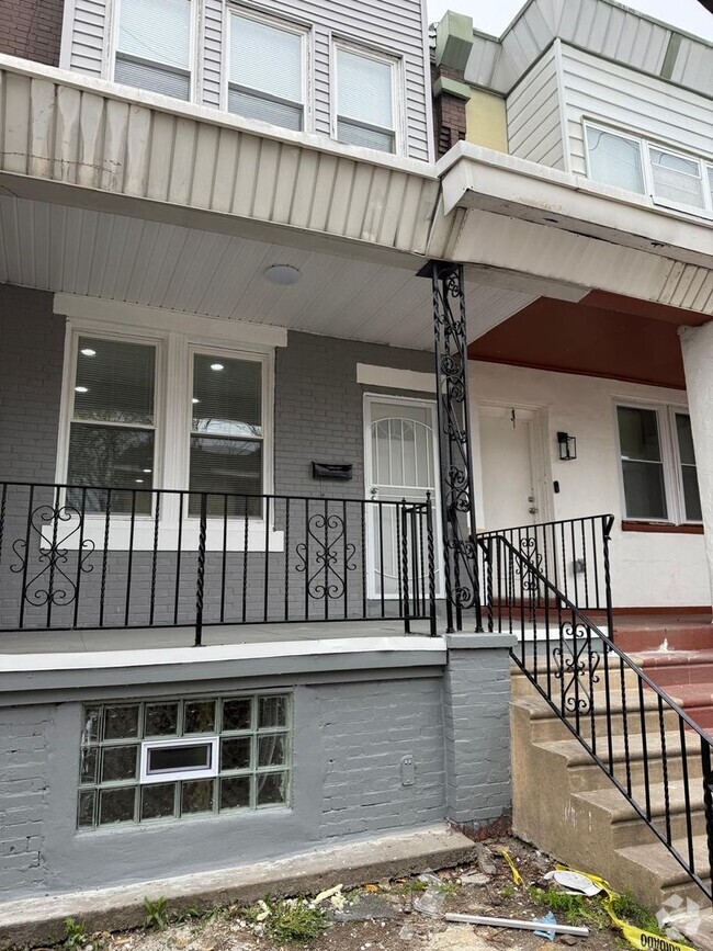 Building Photo - 6121 Yocum St Rental