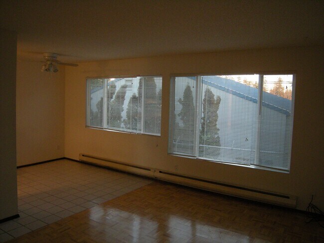 Photo - 21011 67th Ave W Unidad 7