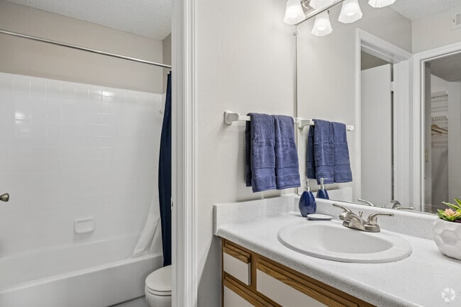 Bermuda 1 habitación, 1 baño - 730 pies cuadrados - Baño