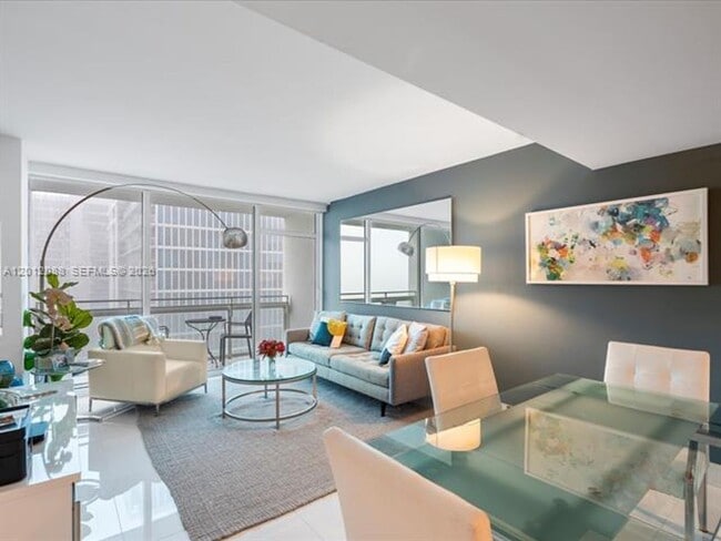 Photo - 6801 Collins Ave Unidad 6801 Collins Ave # 1208