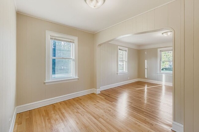 Photo - 16855 Sayre Ave Casa