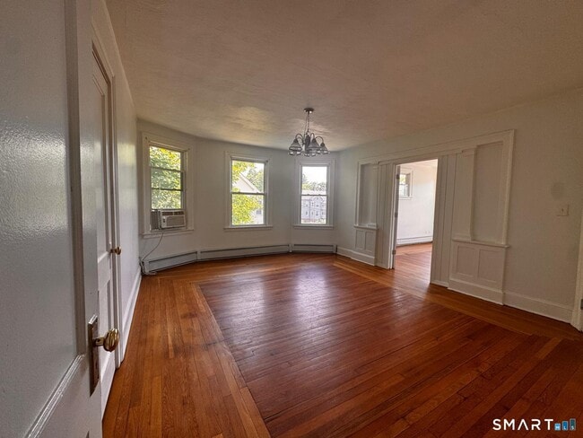 Photo - 169 Winthrop St