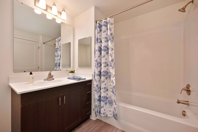 Photo - MacArthur Studio