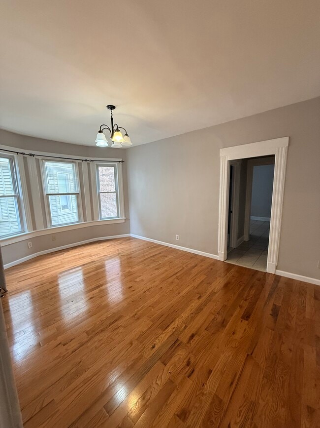 129-131-131 Cherry St Unit 131- 1st fl