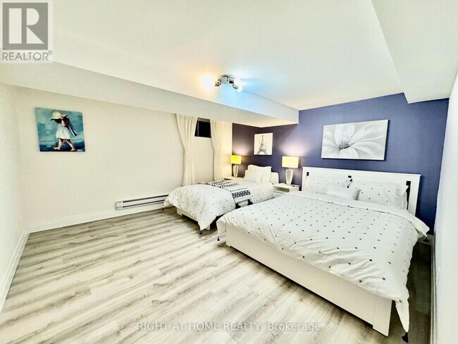 Photo - 1196 Avenue Rd