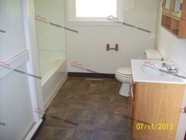 Photo - STATUS: *RENTED*  | R93B | $1700
