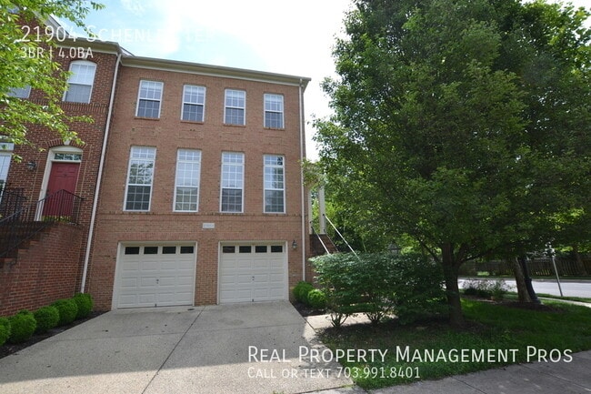 Photo - 21904 Schenley Terrace House