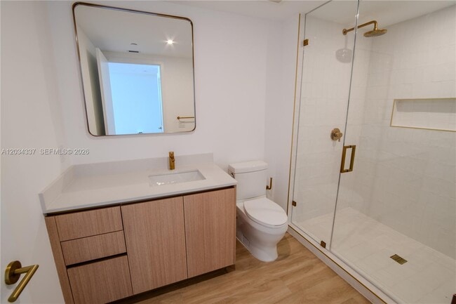 Photo - 90 NE 32nd St Unidad 824