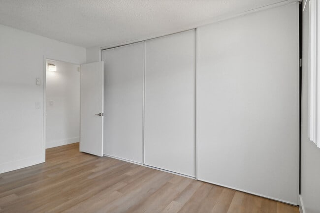 Building Photo - Terre at 1019 Peach Rental
