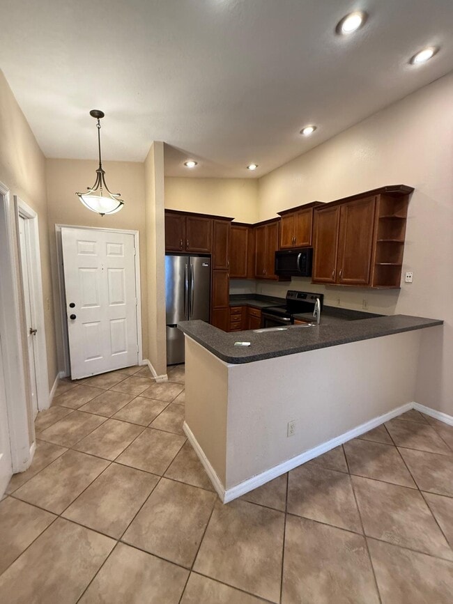 Photo - 6019 Scotchwood Gln Unit 202