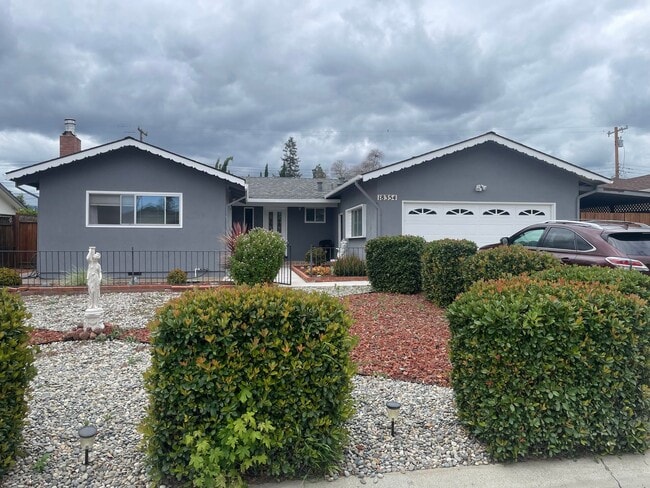 Building Photo - SARATOGA - Spacious Saratoga 3BR/2.5BA Home with Pool, Bonus Room & Beautiful Backyard