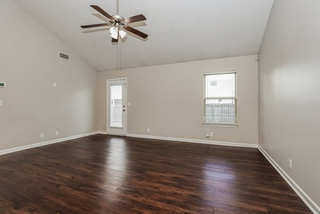 Photo - 1715 Damascus Rd