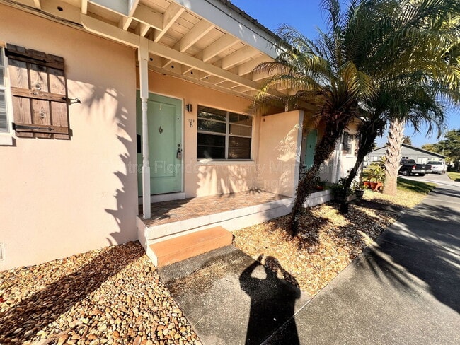 Building Photo - 1502 Michigan Ave