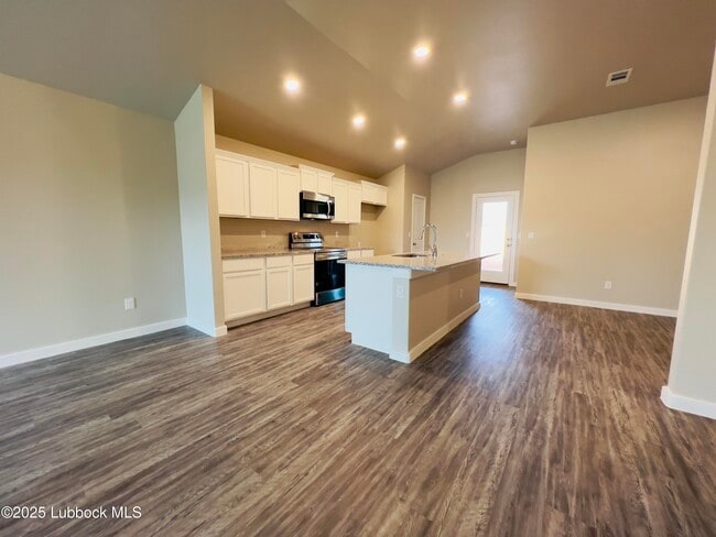 Photo - 3208 Abbeville Ave