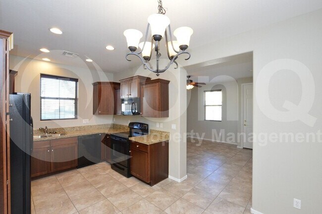 Photo - 451 S Hawes Rd