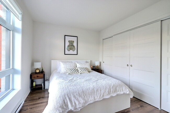 Photo - 3171 Bd de la Gare Unité 105