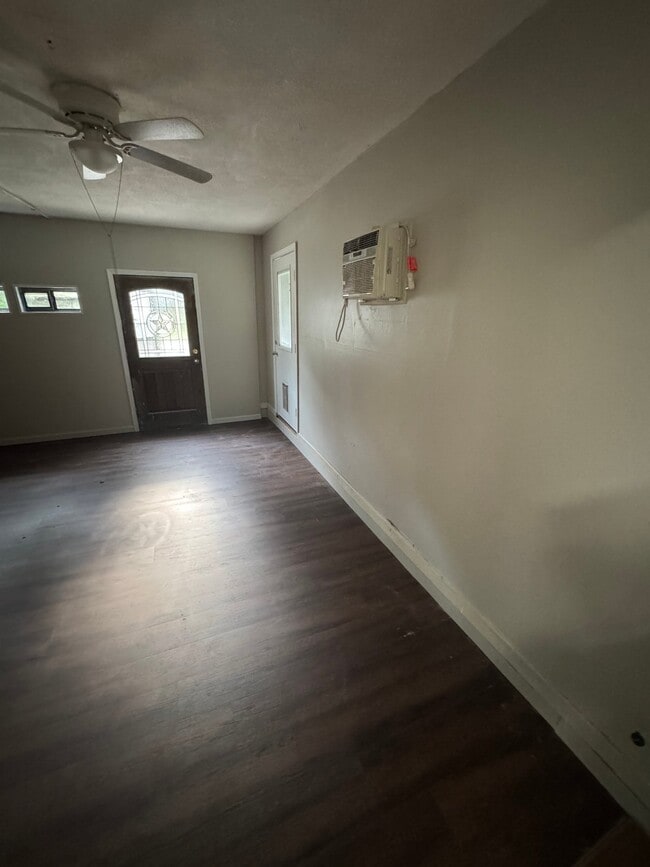 Photo - 3514 Sabine Ave