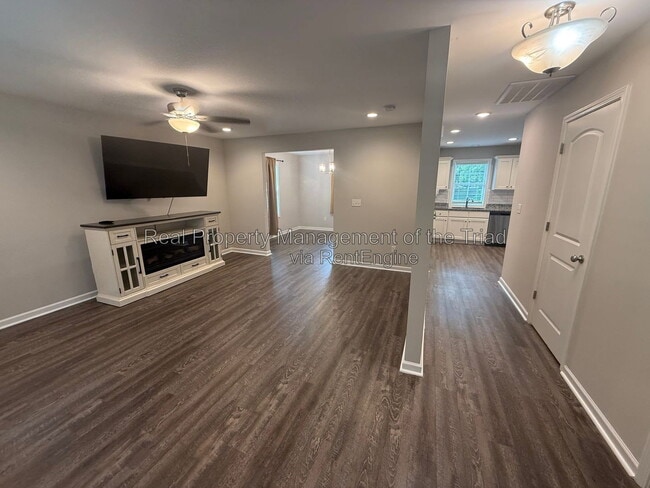 Photo - 2708 N Patterson Ave