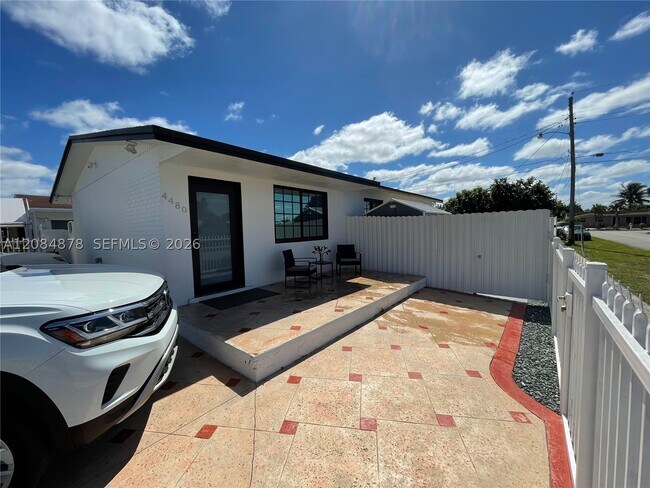4480 NW 170th St